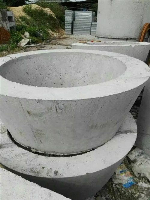 水泥管井