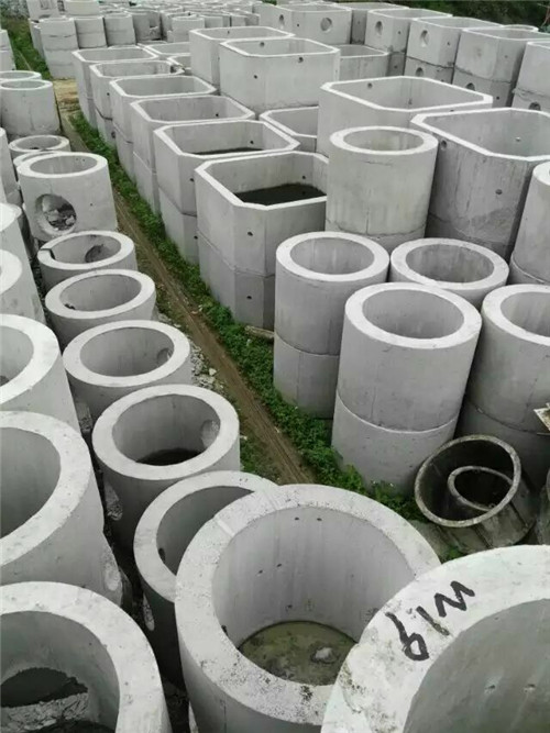 水泥管井